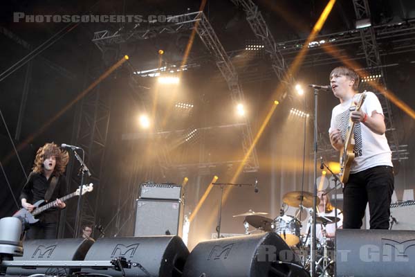 DRENGE - 2015-06-23 - PARIS - Place de la Republique - 